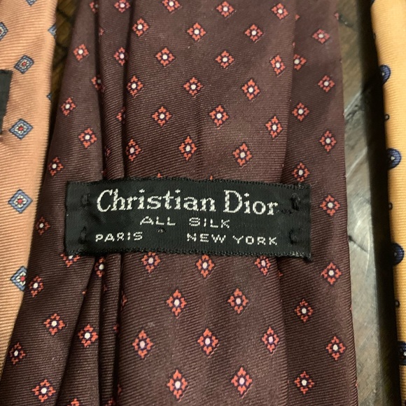 Mens Vintage Christian Dior Silk Neck Ties - Picture 2 of 5